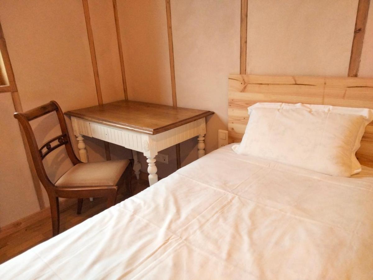 A La Belle Etoile Otel Mellionnec Dış mekan fotoğraf